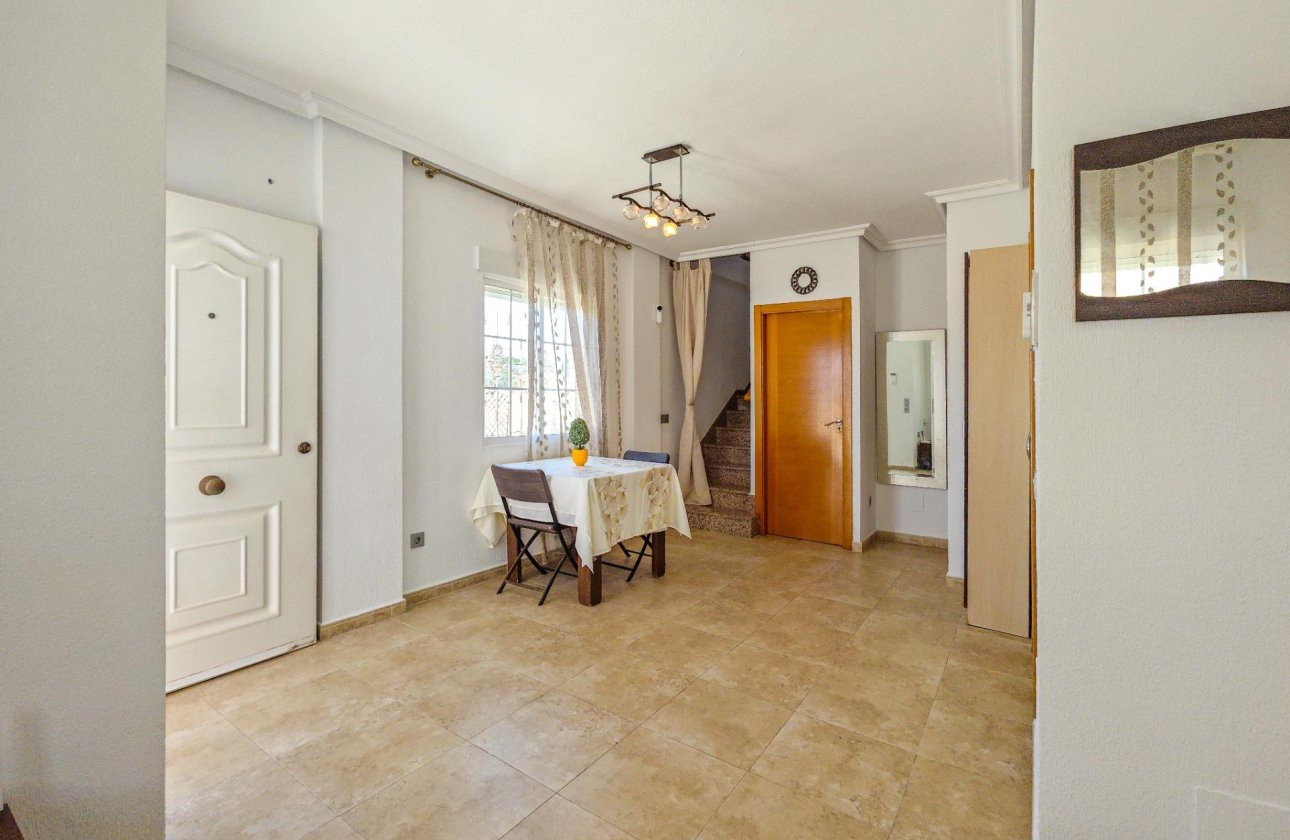 Revente - Villa -
Torrevieja - La Mata