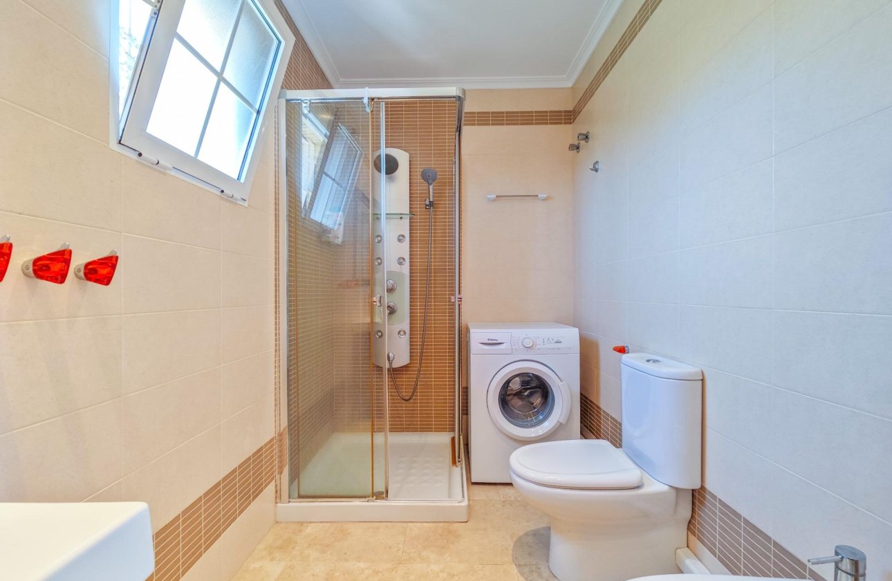 Revente - Villa -
Torrevieja - La Mata