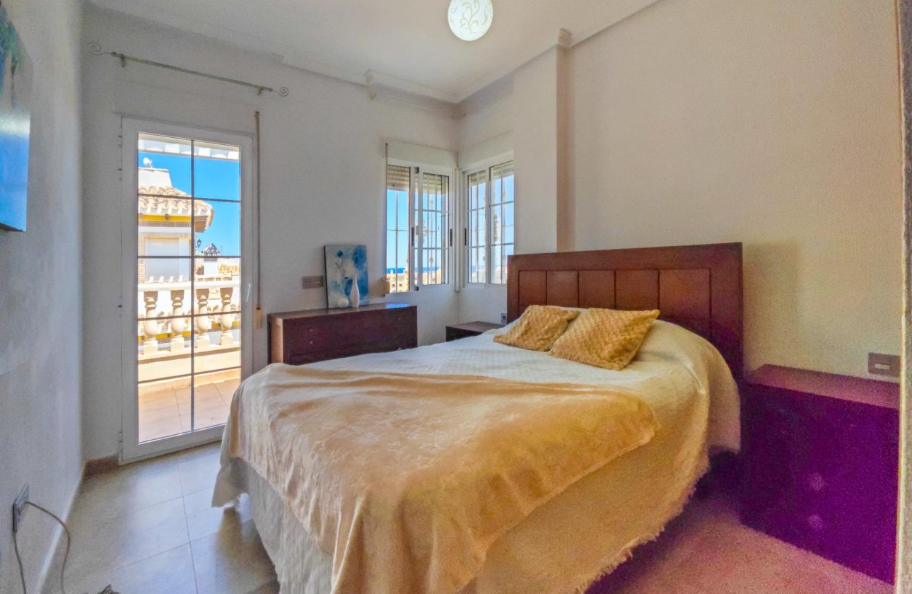 Revente - Villa -
Torrevieja - La Mata