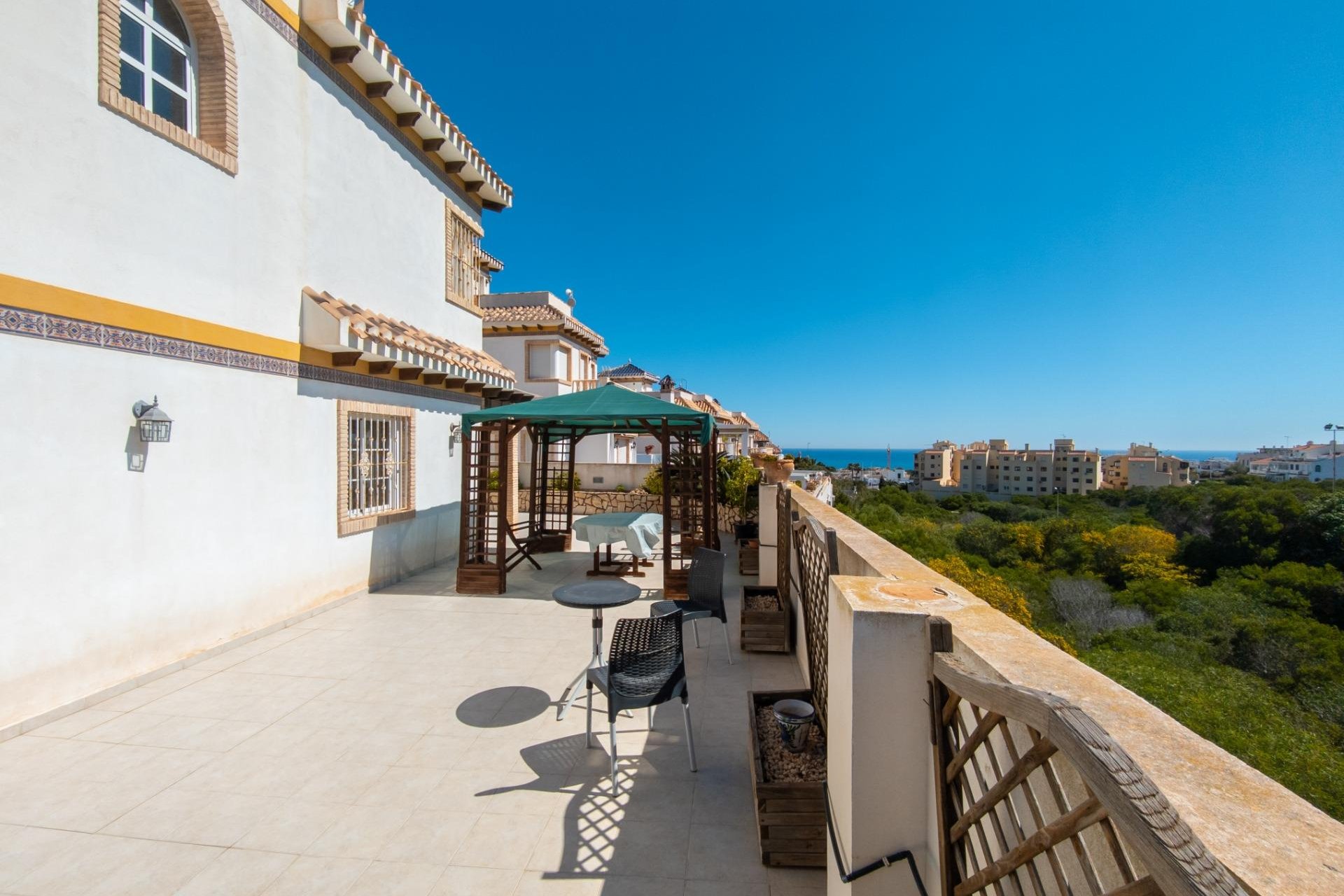 Revente - Villa -
Torrevieja - La Mata