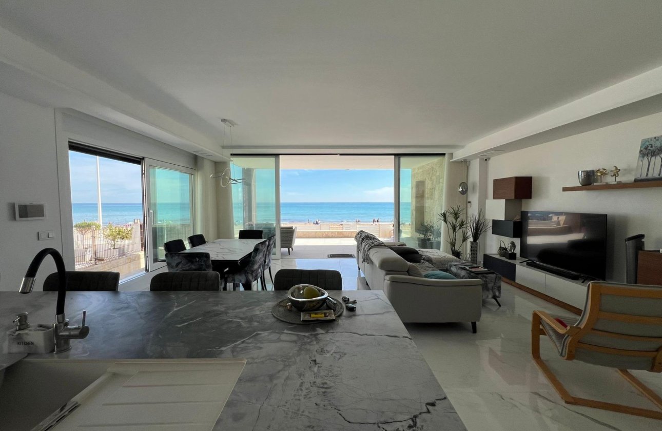 Revente - Villa -
Torrevieja - La Mata