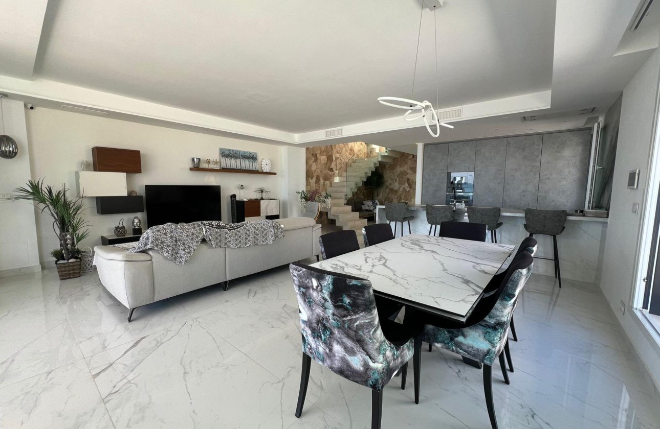 Revente - Villa -
Torrevieja - La Mata