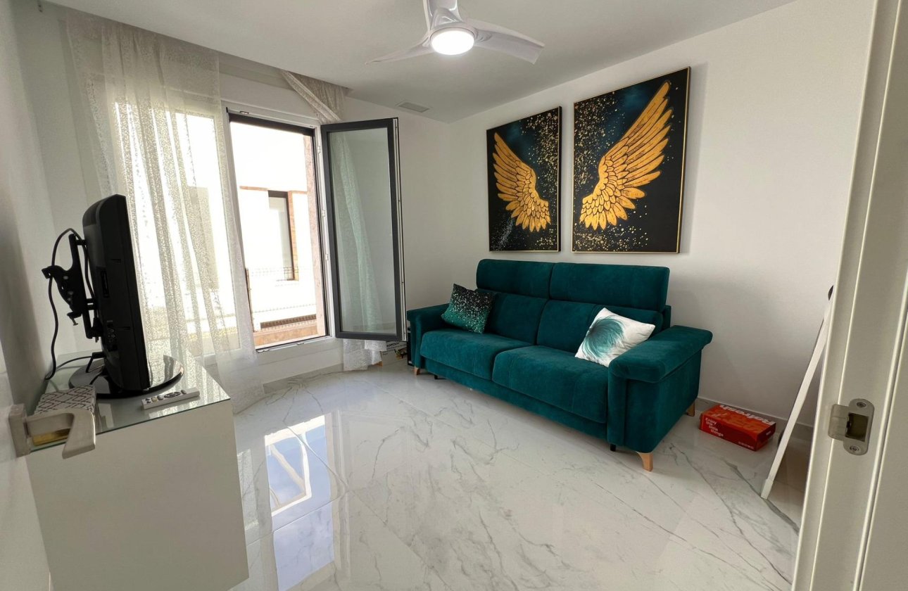 Revente - Villa -
Torrevieja - La Mata