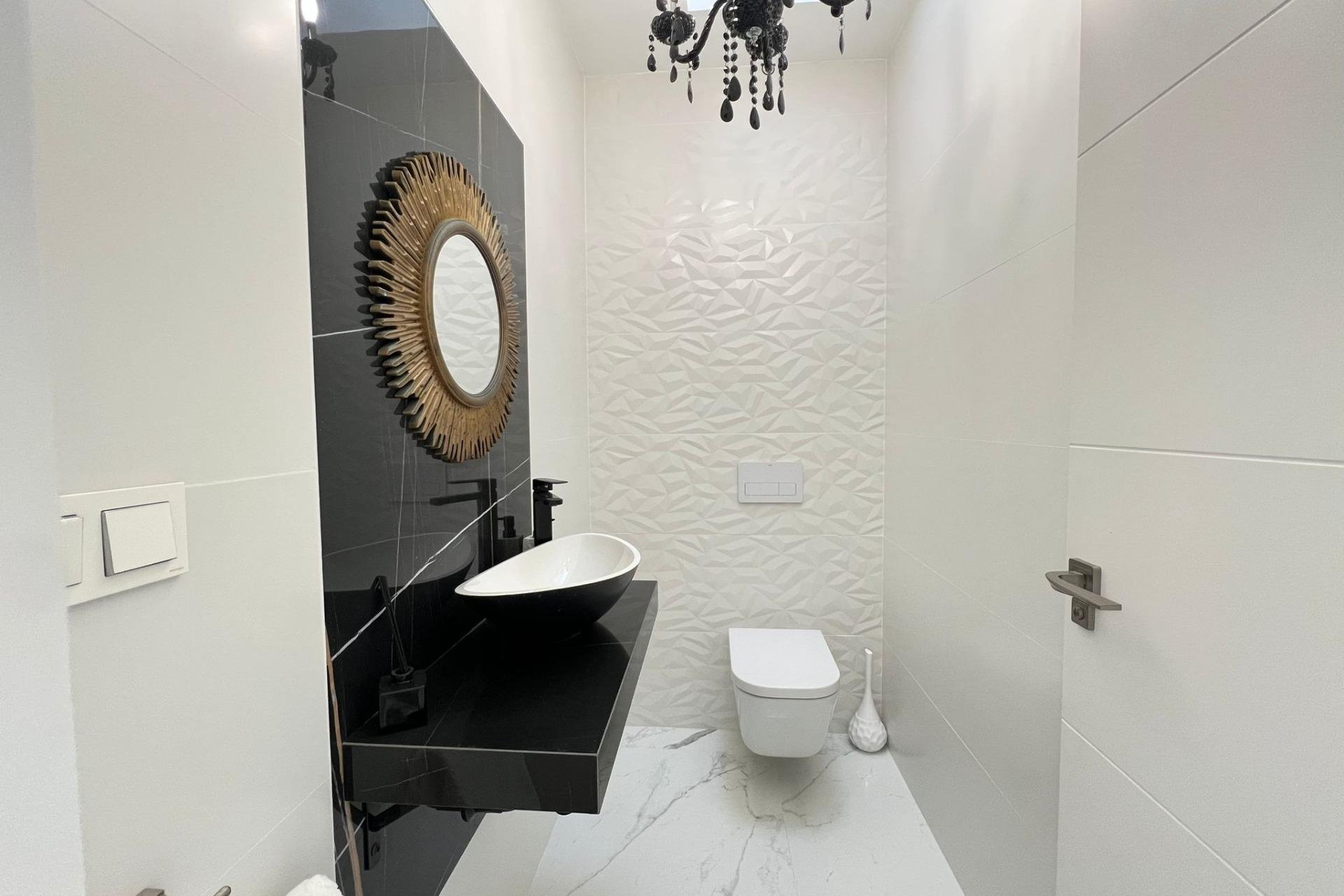 Revente - Villa -
Torrevieja - La Mata