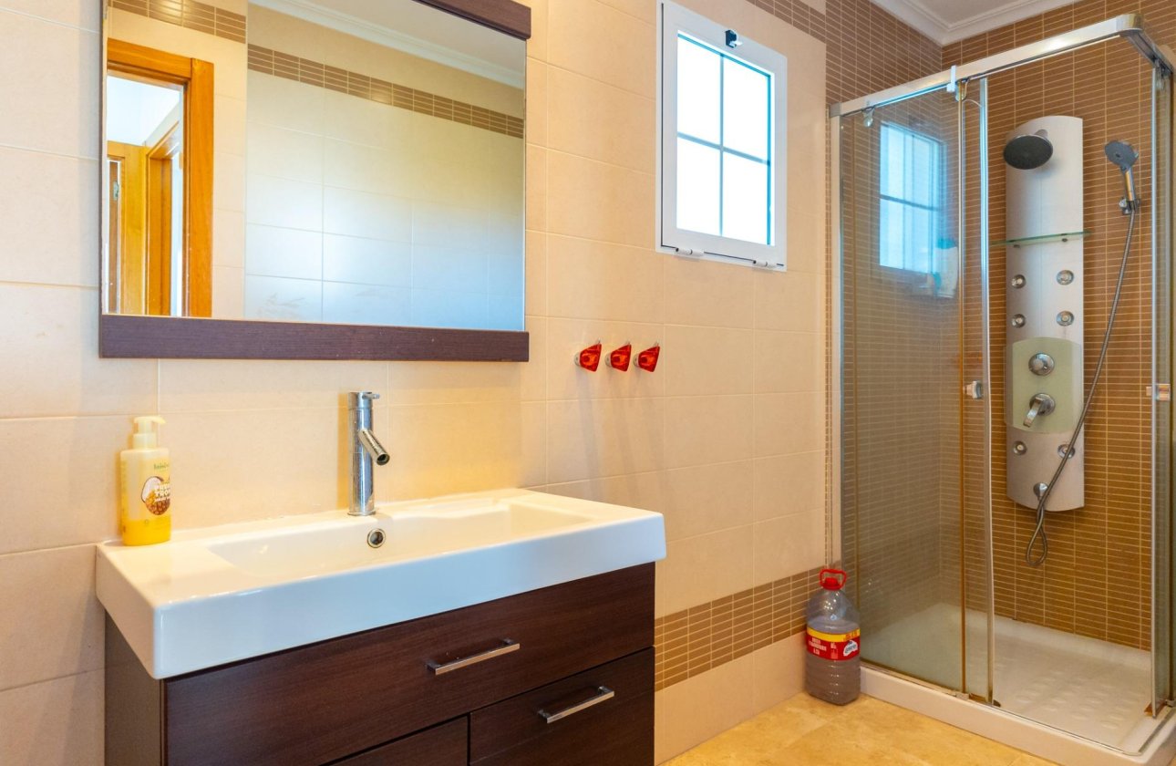 Revente - Villa -
Torrevieja - La Mata