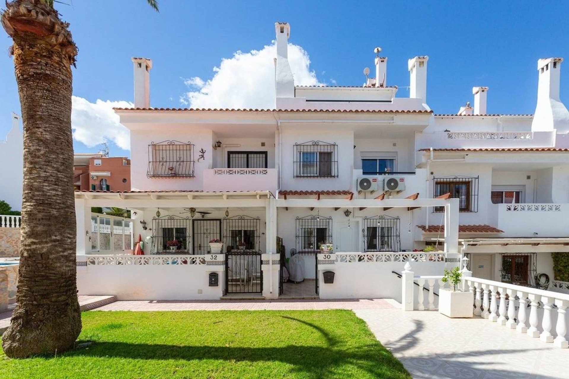 Revente - Villa -
Torrevieja - La Mata