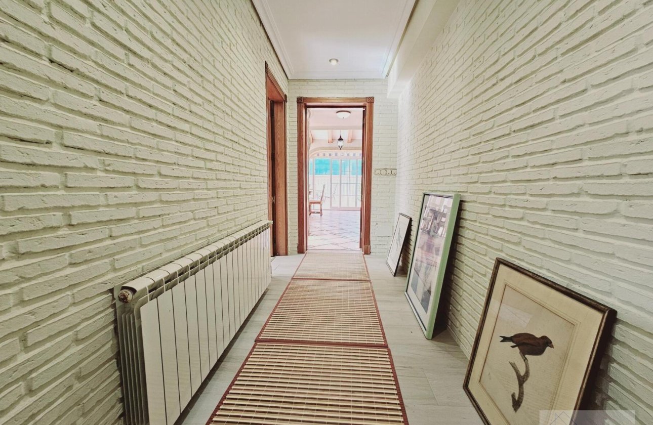 Revente - Villa -
Torrevieja - La Siesta - El Salado - Torreta