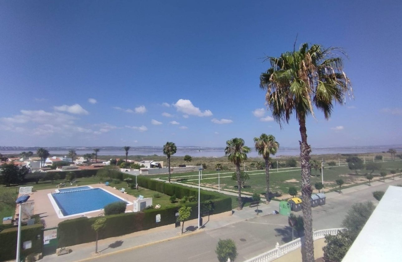 Revente - Villa -
Torrevieja - La Siesta - El Salado - Torreta