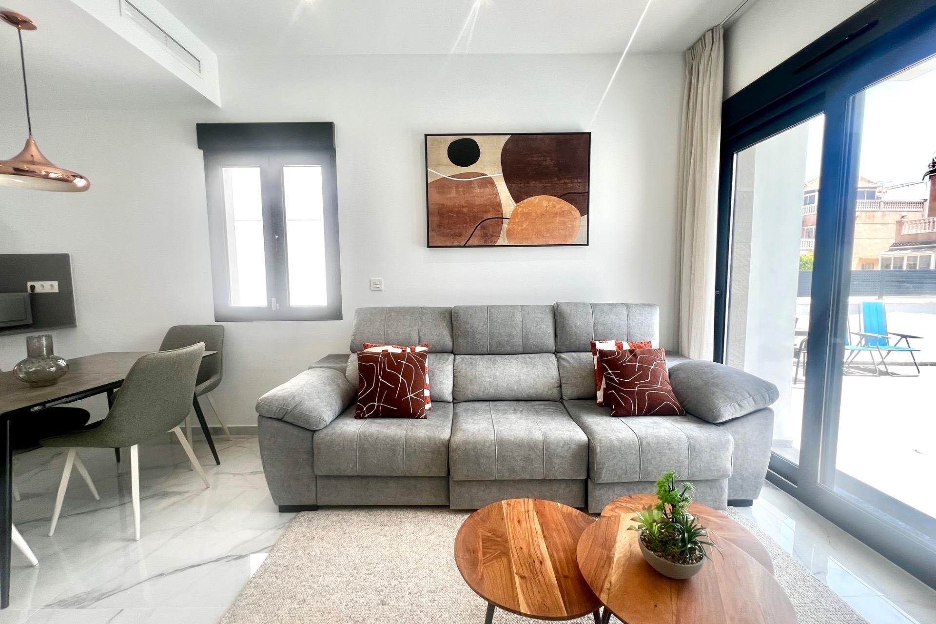 Revente - Villa -
Torrevieja - La Siesta - El Salado - Torreta