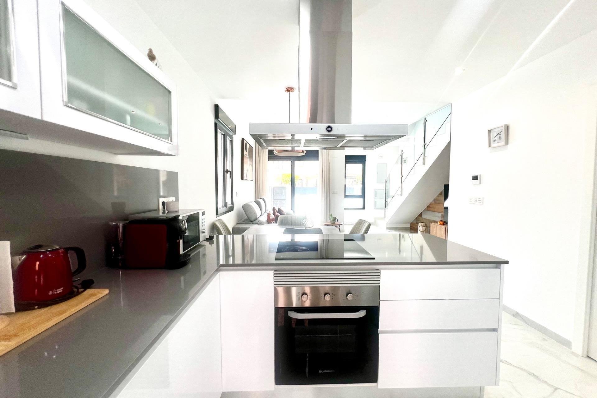 Revente - Villa -
Torrevieja - La Siesta - El Salado - Torreta