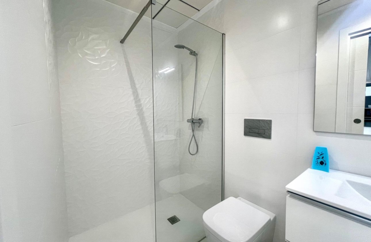 Revente - Villa -
Torrevieja - La Siesta - El Salado - Torreta