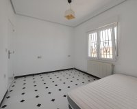 Revente - Villa -
Torrevieja - La Siesta - El Salado - Torreta