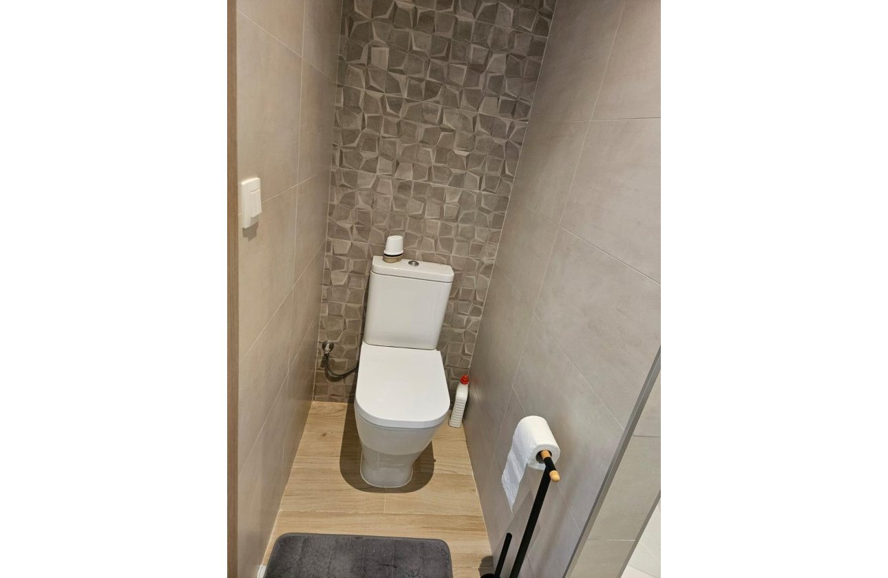 Revente - Villa -
Torrevieja - La Siesta - El Salado - Torreta