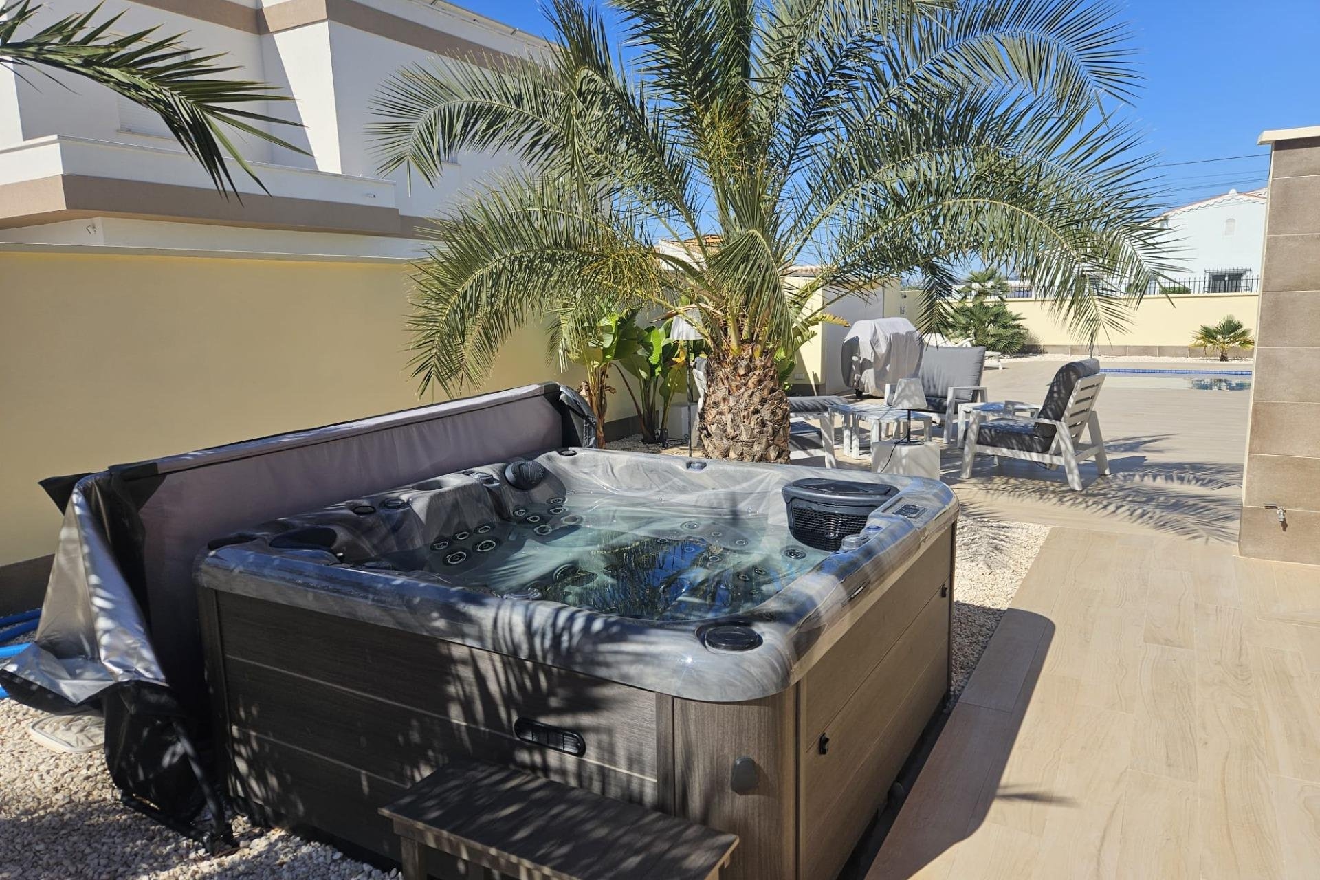 Revente - Villa -
Torrevieja - La Siesta - El Salado - Torreta