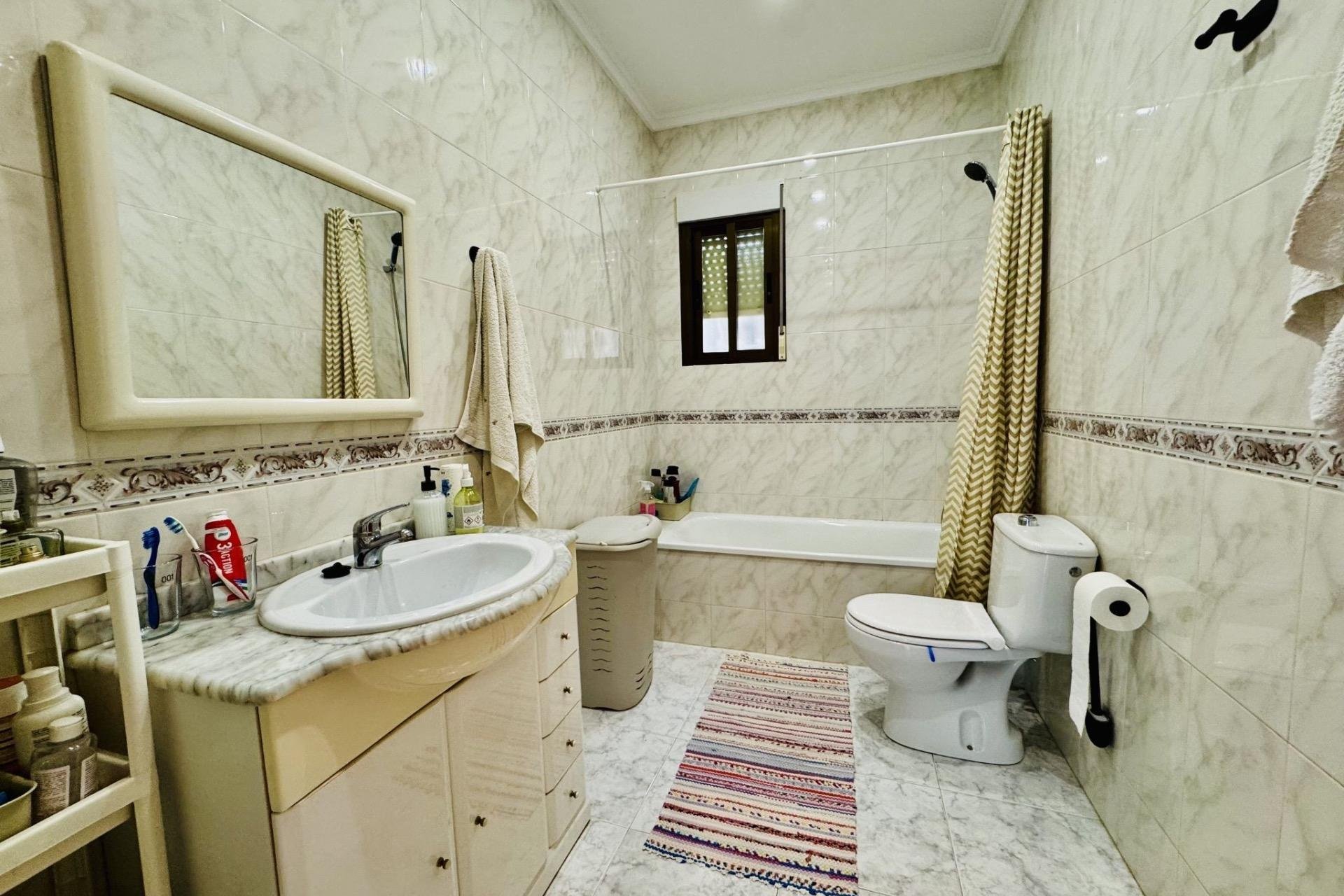 Revente - Villa -
Torrevieja - La Siesta - El Salado - Torreta