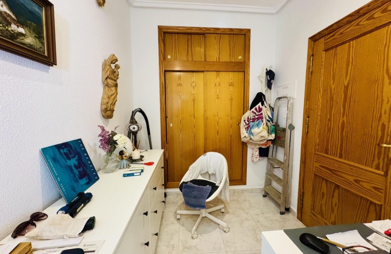 Revente - Villa -
Torrevieja - La Siesta - El Salado - Torreta