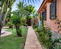 Revente - Villa -
Torrevieja - La Siesta - El Salado - Torreta