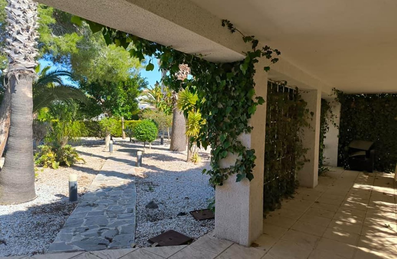 Revente - Villa -
Torrevieja - La Siesta