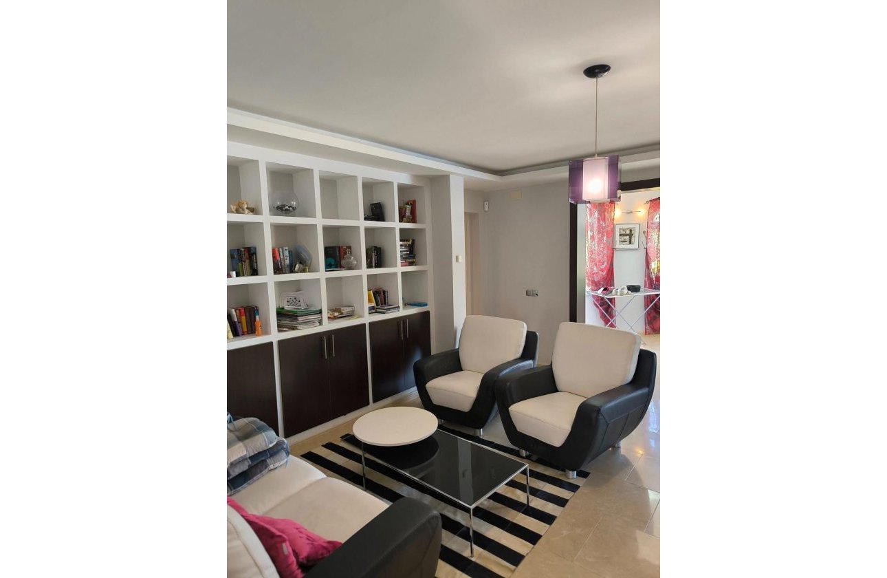 Revente - Villa -
Torrevieja - La Siesta