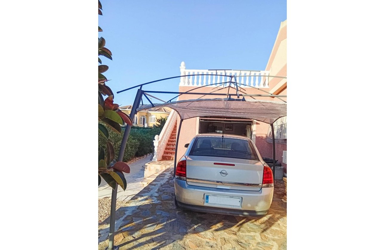 Revente - Villa -
Torrevieja - La Siesta