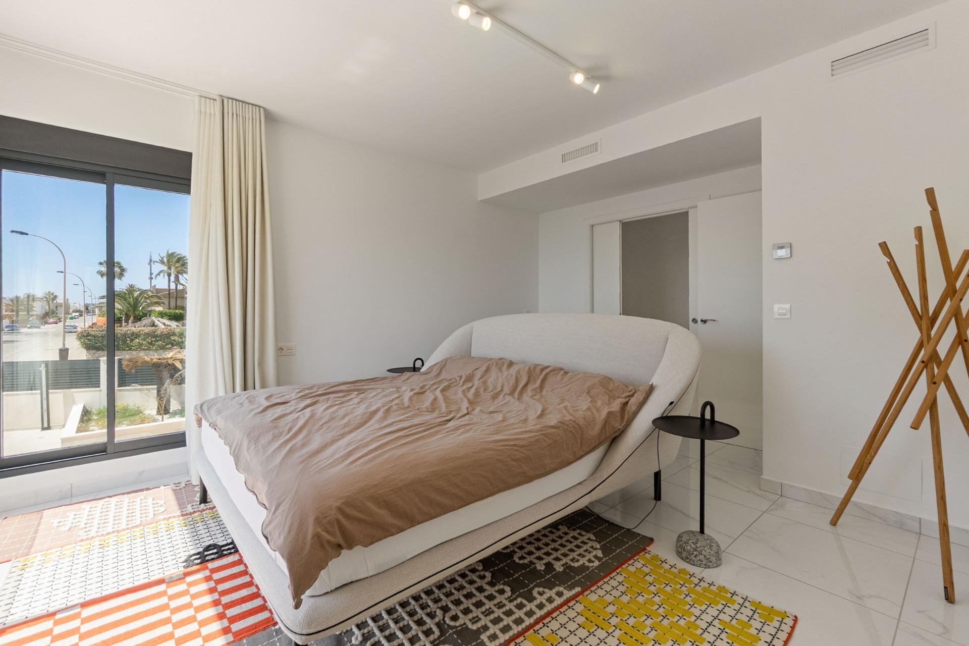 Revente - Villa -
Torrevieja - La Veleta