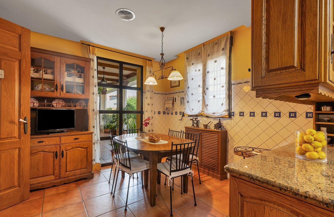 Revente - Villa -
Torrevieja - La Veleta