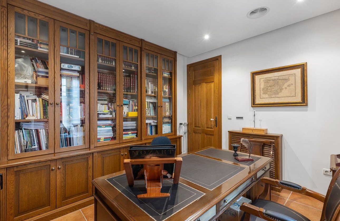 Revente - Villa -
Torrevieja - La Veleta