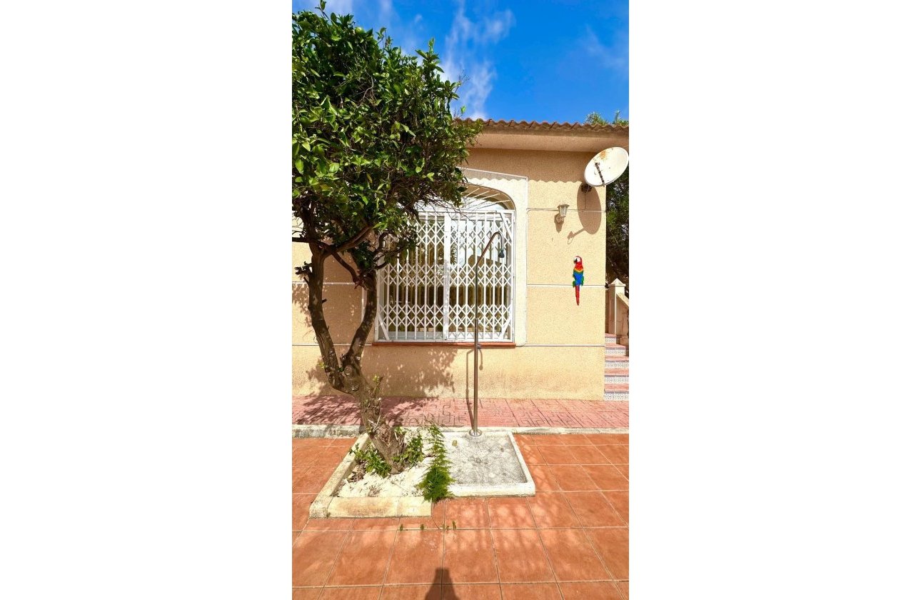 Revente - Villa -
Torrevieja - Los Balcones - Los Altos del Edén