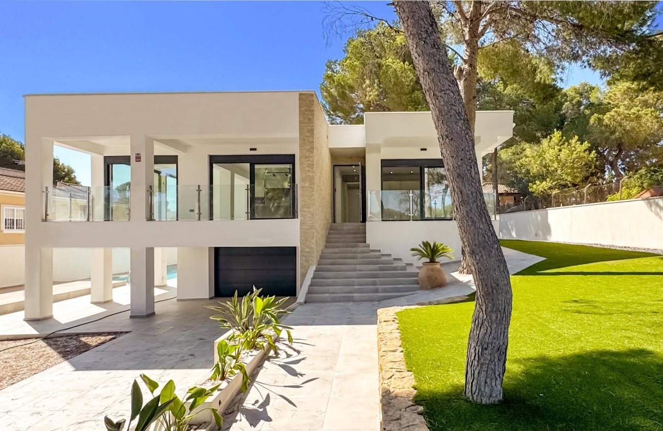 Revente - Villa -
Torrevieja - Los Balcones - Los Altos del Edén