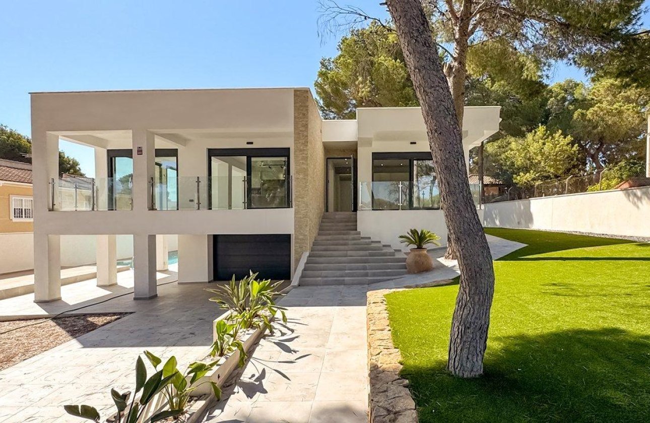 Revente - Villa -
Torrevieja - Los Balcones - Los Altos del Edén