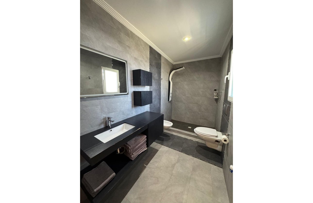 Revente - Villa -
Torrevieja - Los Balcones - Los Altos del Edén