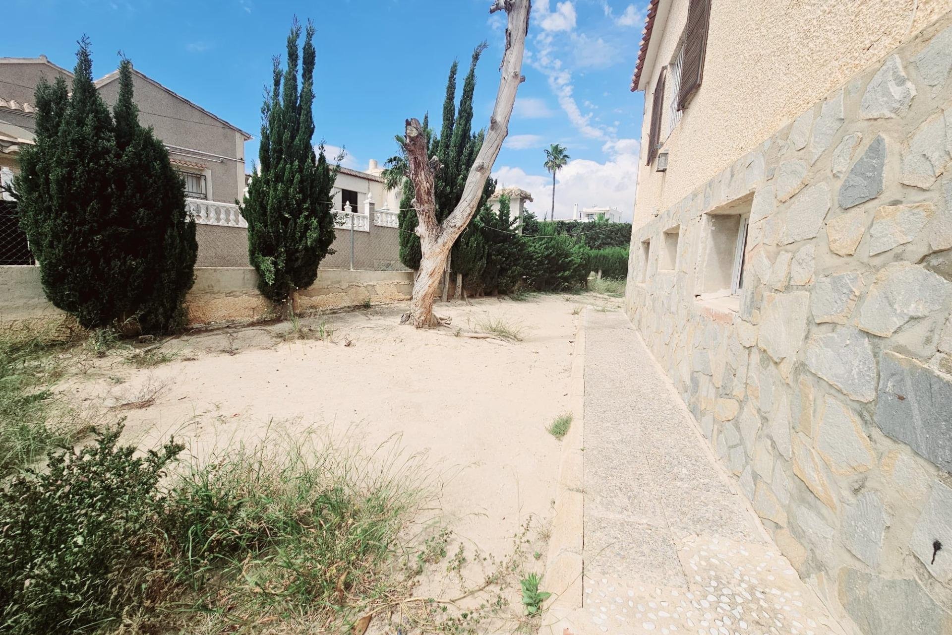 Revente - Villa -
Torrevieja - Los Balcones - Los Altos del Edén