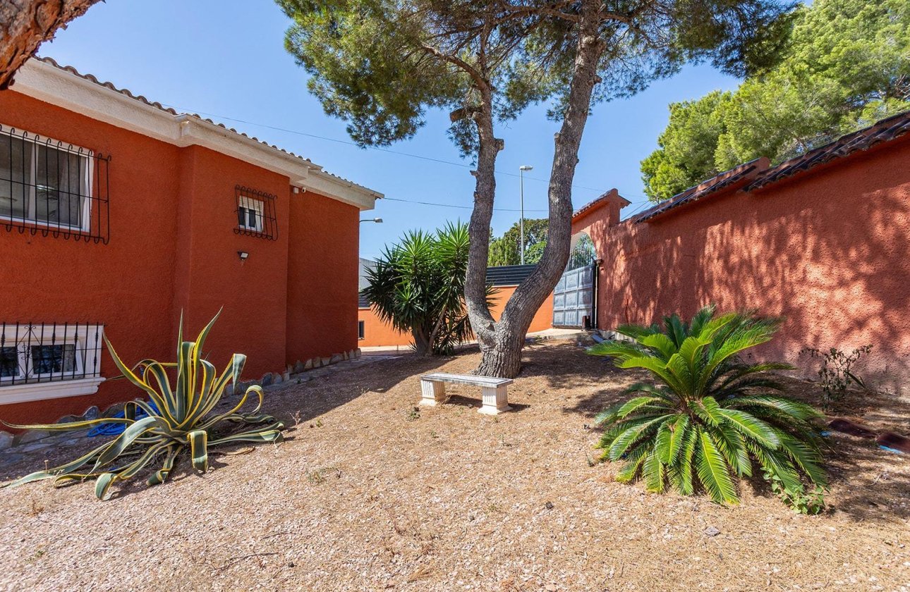 Revente - Villa -
Torrevieja - Los Balcones - Los Altos del Edén