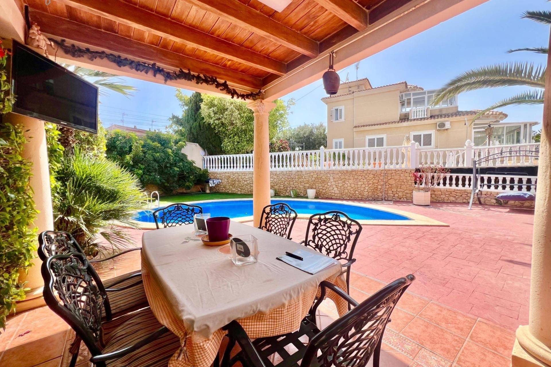 Revente - Villa -
Torrevieja - Los Balcones - Los Altos del Edén