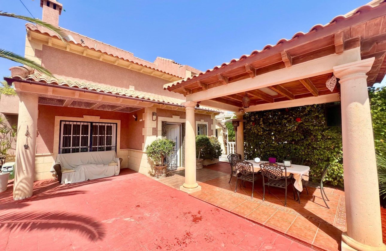 Revente - Villa -
Torrevieja - Los Balcones - Los Altos del Edén