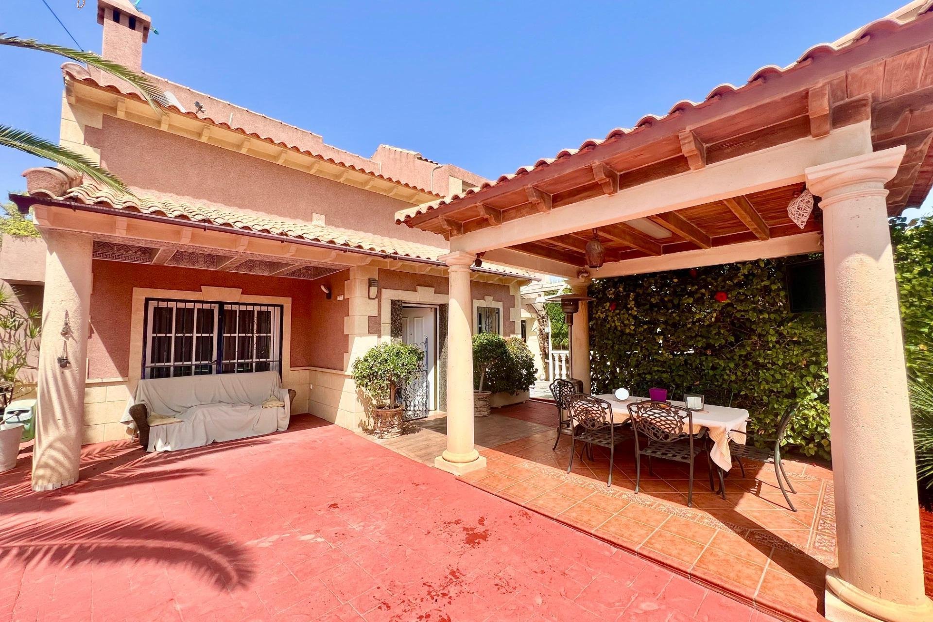 Revente - Villa -
Torrevieja - Los Balcones - Los Altos del Edén