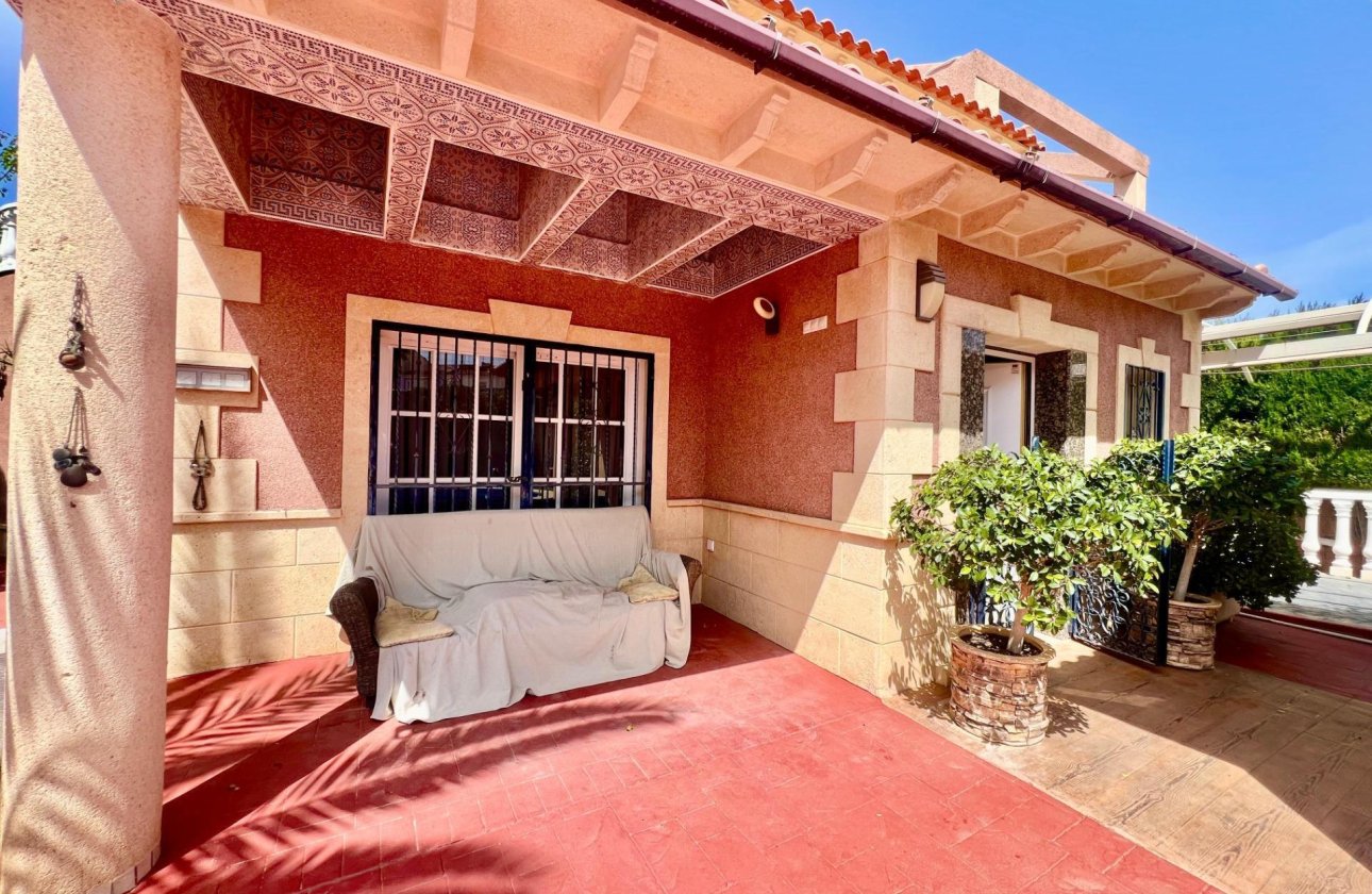 Revente - Villa -
Torrevieja - Los Balcones - Los Altos del Edén