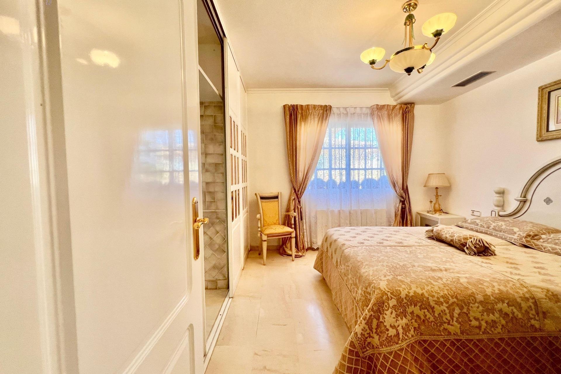 Revente - Villa -
Torrevieja - Los Balcones - Los Altos del Edén