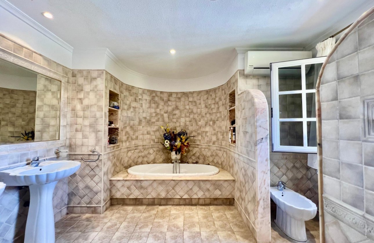 Revente - Villa -
Torrevieja - Los Balcones - Los Altos del Edén