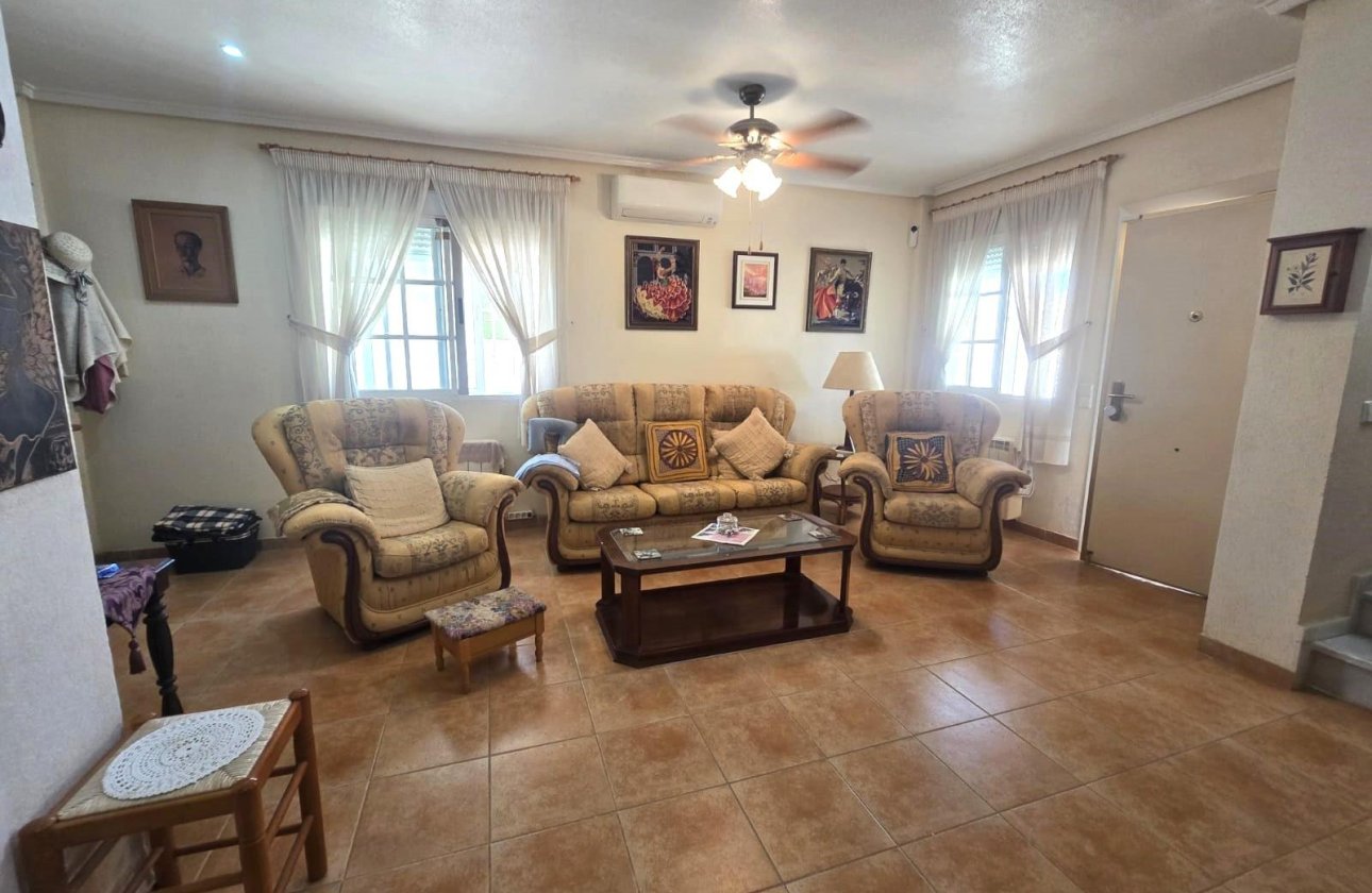 Revente - Villa -
Torrevieja - Los Balcones - Los Altos del Edén