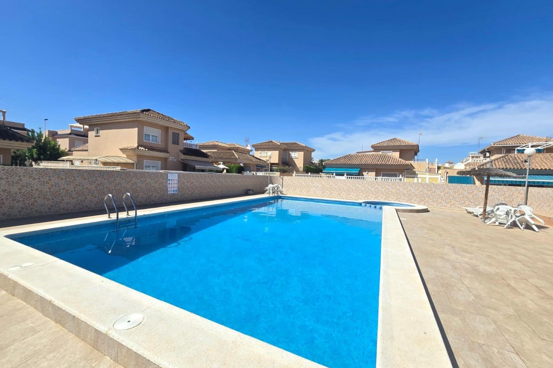 Revente - Villa -
Torrevieja - Los Balcones - Los Altos del Edén