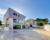 Revente - Villa -
Torrevieja - Los Balcones