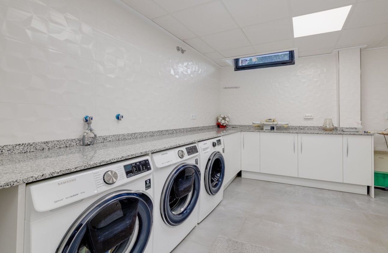 Revente - Villa -
Torrevieja - Los Balcones