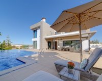 Revente - Villa -
Torrevieja - Los Balcones