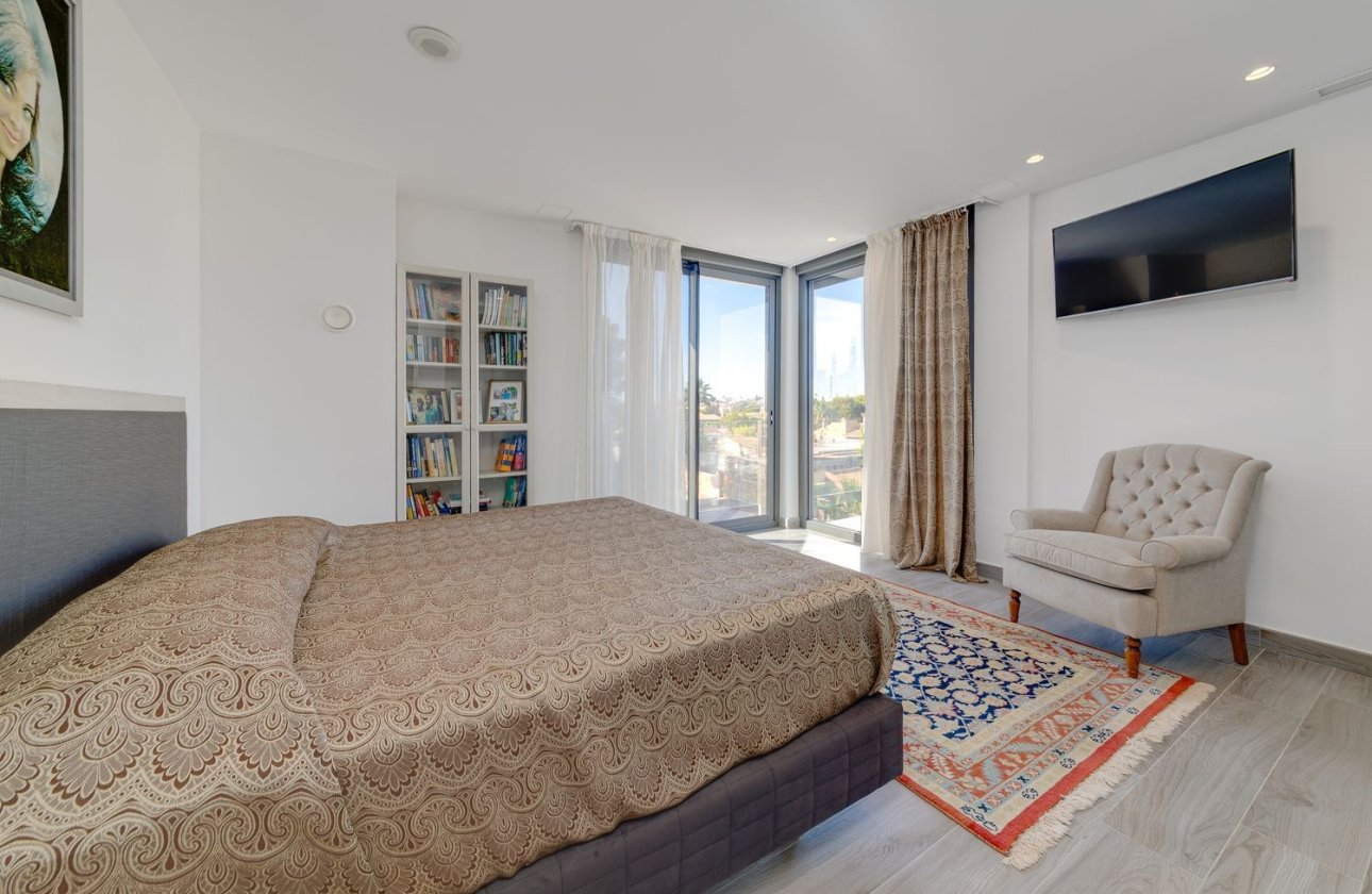 Revente - Villa -
Torrevieja - Los Balcones