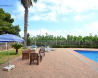 Revente - Villa -
Torrevieja - Los Balcones