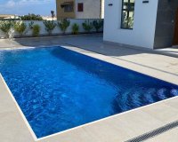 Revente - Villa -
Torrevieja - Los Balcones