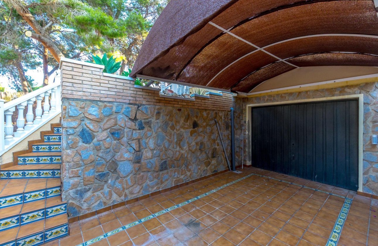 Revente - Villa -
Torrevieja - Los Balcones