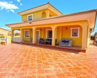 Revente - Villa -
Torrevieja - Los Balcones