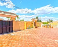 Revente - Villa -
Torrevieja - Los Balcones